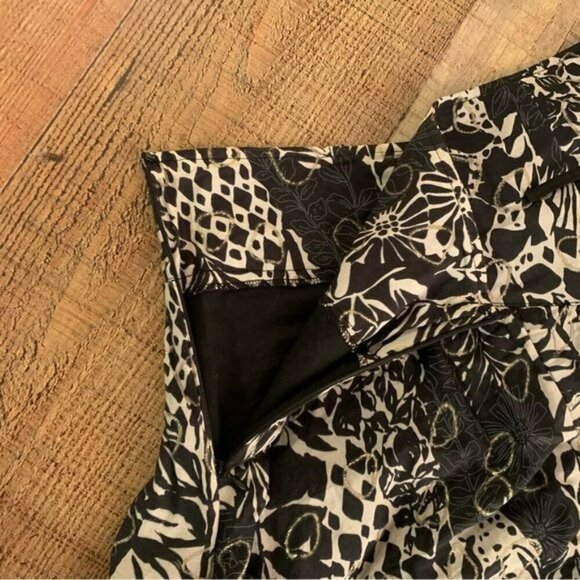 Alberto Malaki silk ruffle mini skirt with bubble underlay navy and silver 8 - Picture 6 of 9